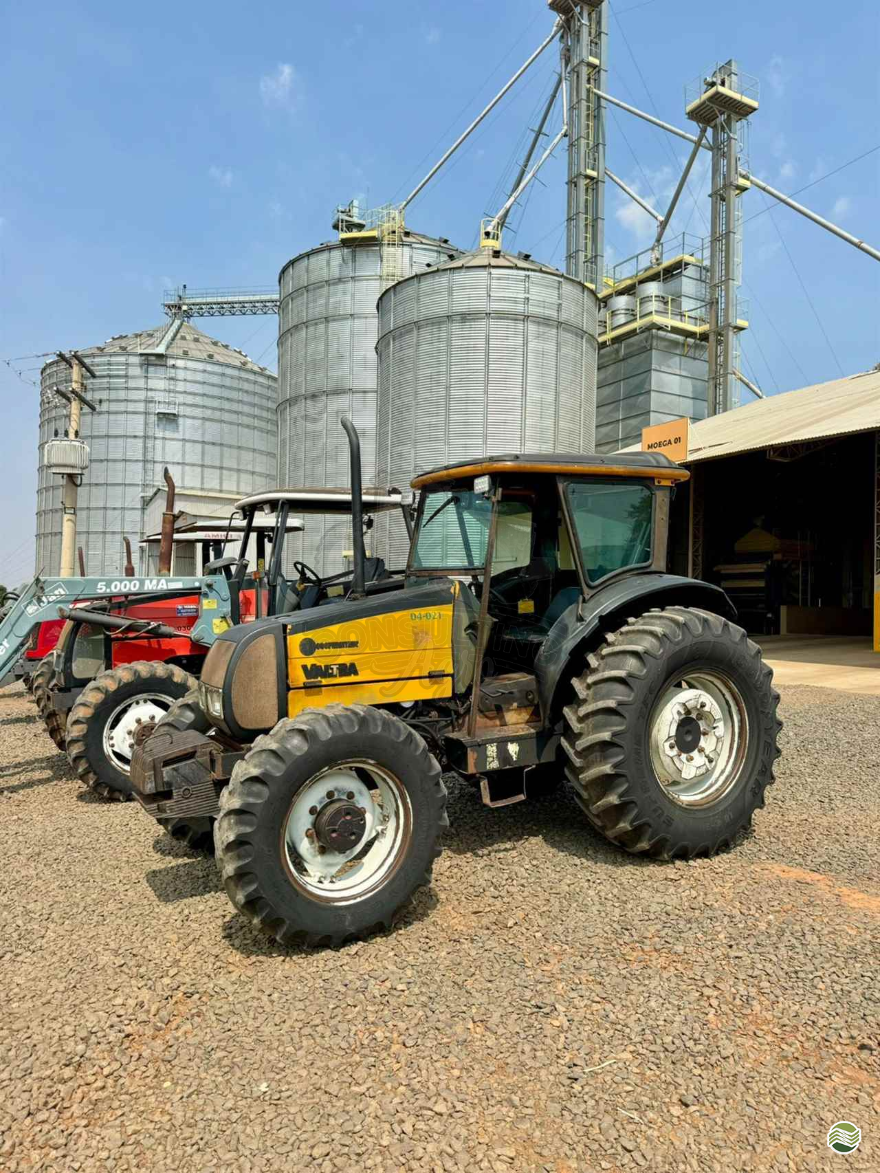 TRATOR VALTRA VALTRA BL 77 Tração 4x4 Consulting Agro ITUVERAVA SÃO PAULO SP